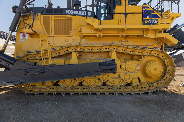 Low undercarriage design