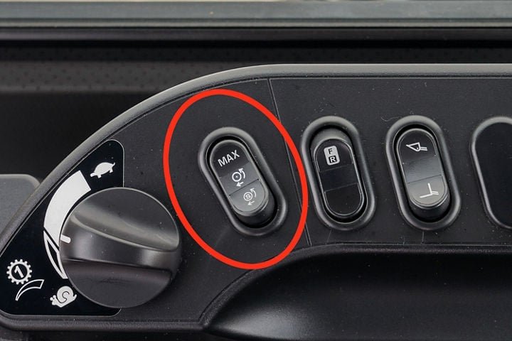 S mode and traction control