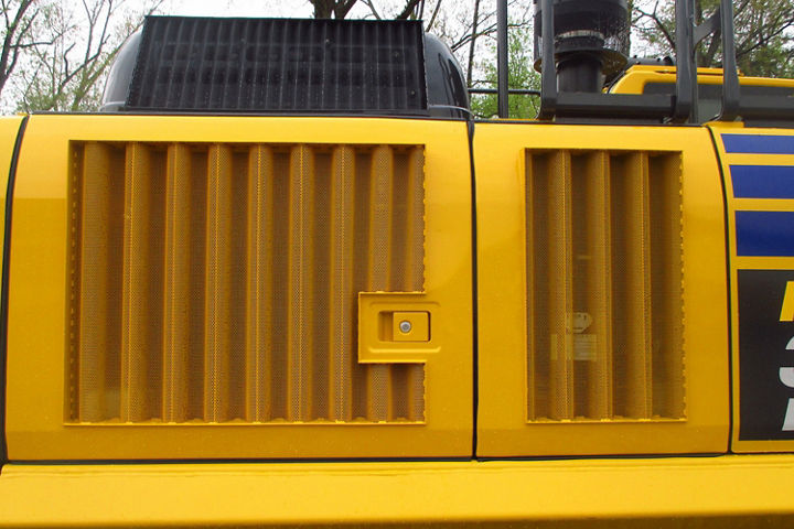 Corrugated and perforated screen package