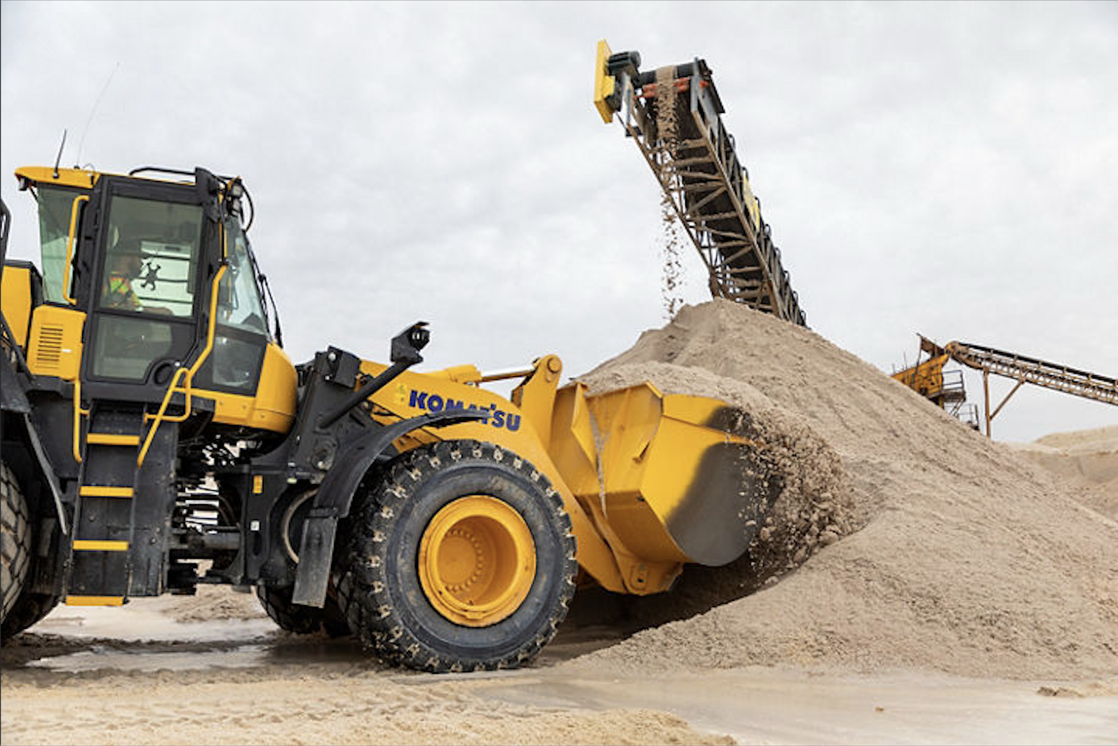 High-performance bucket